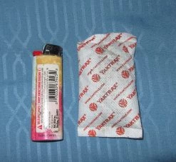 Yaktrax Hand Warmers -Freedom Camping Store IMG 6161a