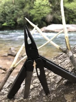 Leatherman Wave -Freedom Camping Store IMG 7977 1