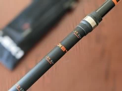 Leki Makalu FX Carbon 34 Leki Makalu FX Carbon -Freedom Camping Store PXL 20220522 184155434 PORTRAIT