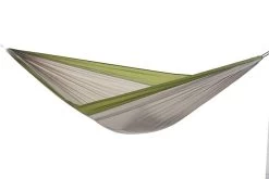 Byer Easy Traveller -Freedom Camping Store opplanet byer of maine easy traveller hammock fern green bye009 fern green new main